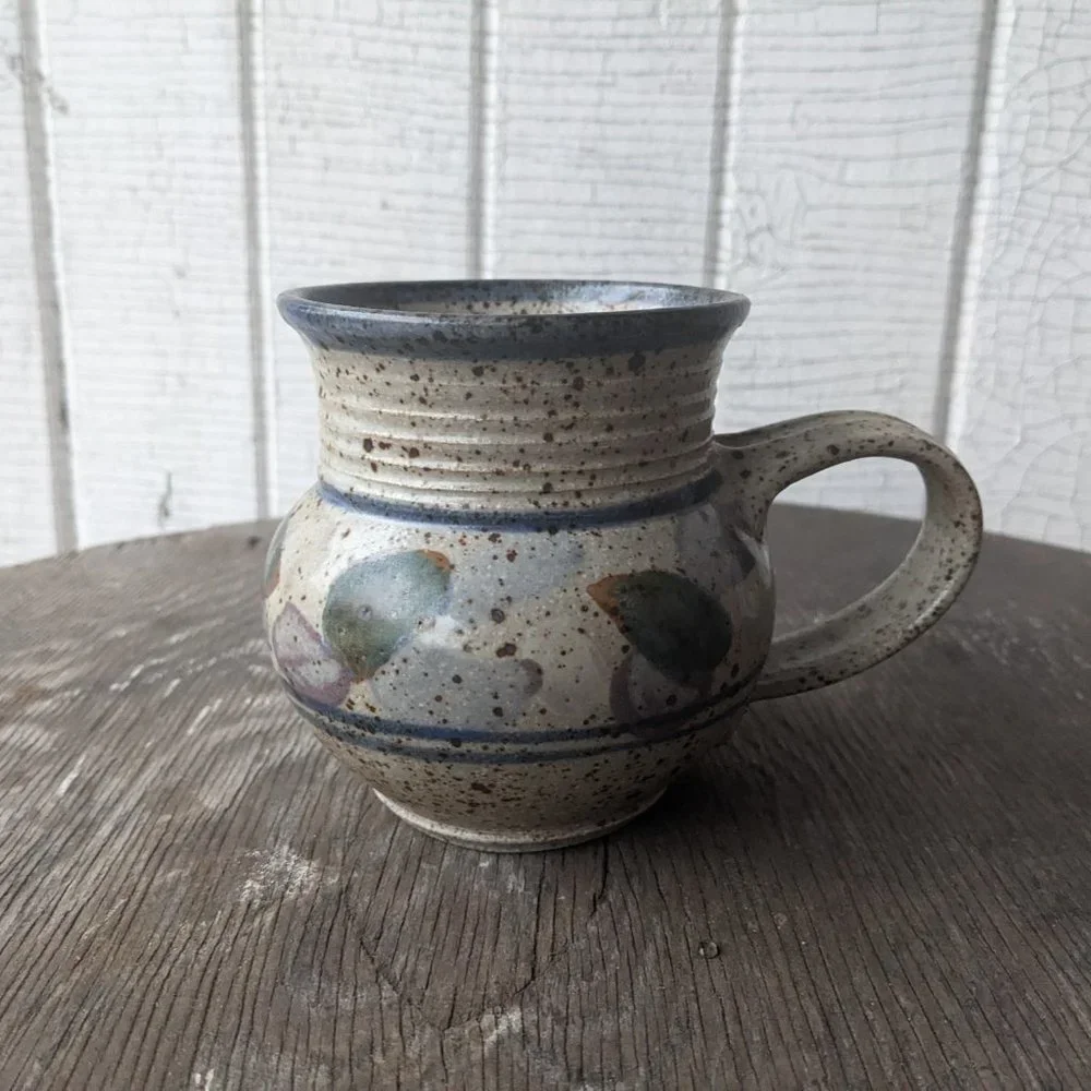 Two Handmade Ceramic Mugs Grey and Blue - Picture 8 of 9